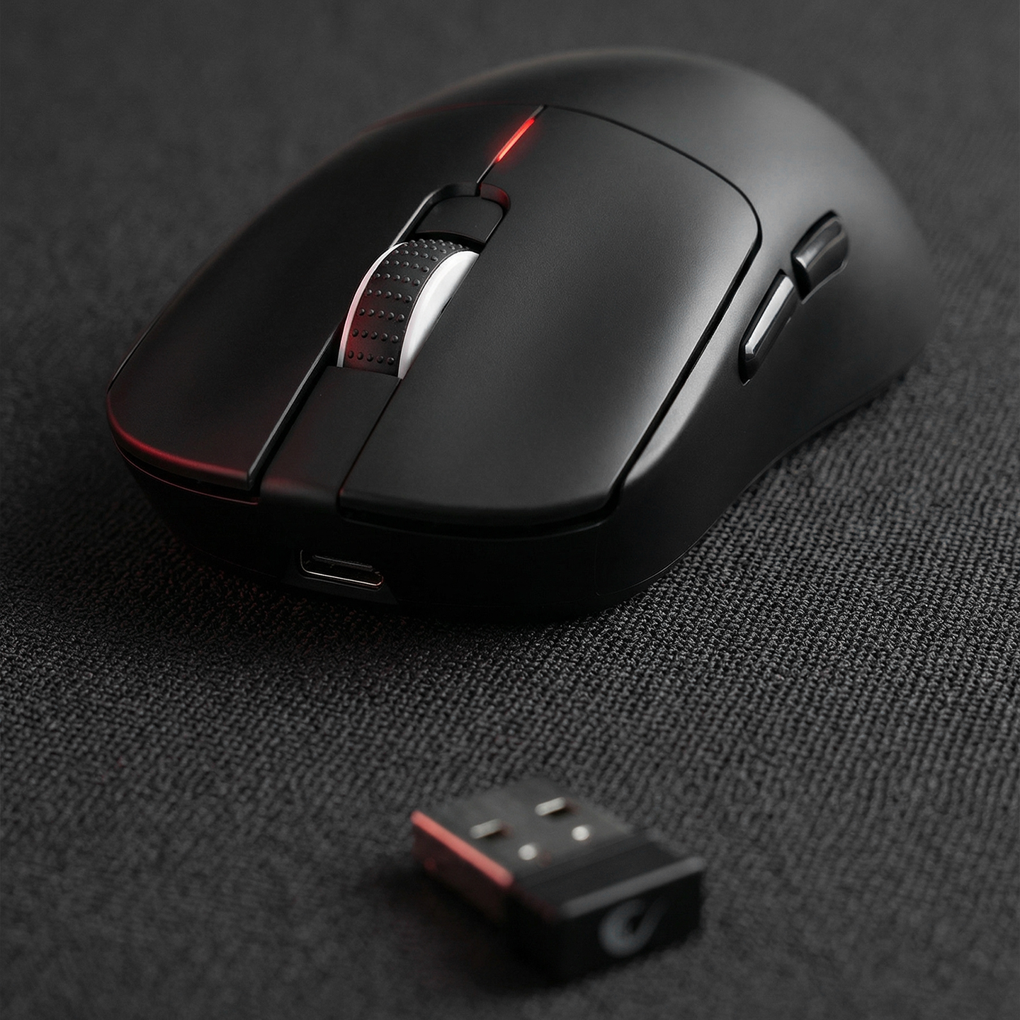 Miš gaming RAMPAGE CLAX 60 GRAM Wireless Ultra Light Black, Charging 3311 Sensor 24000 DPI, 41040 - Image 7